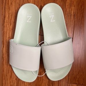 Women’s Zella slides size 7 NWT
